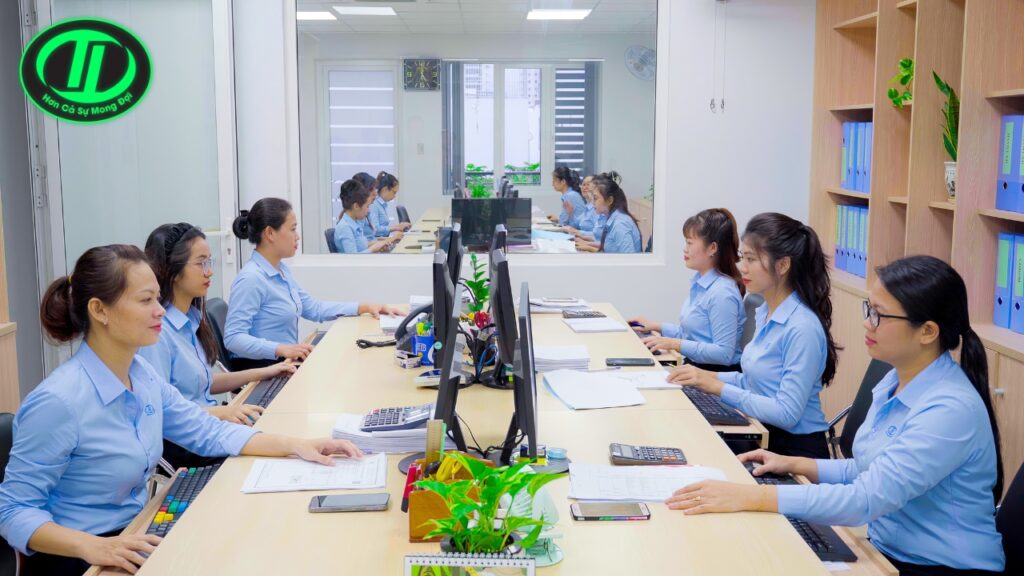 mua lại công ty