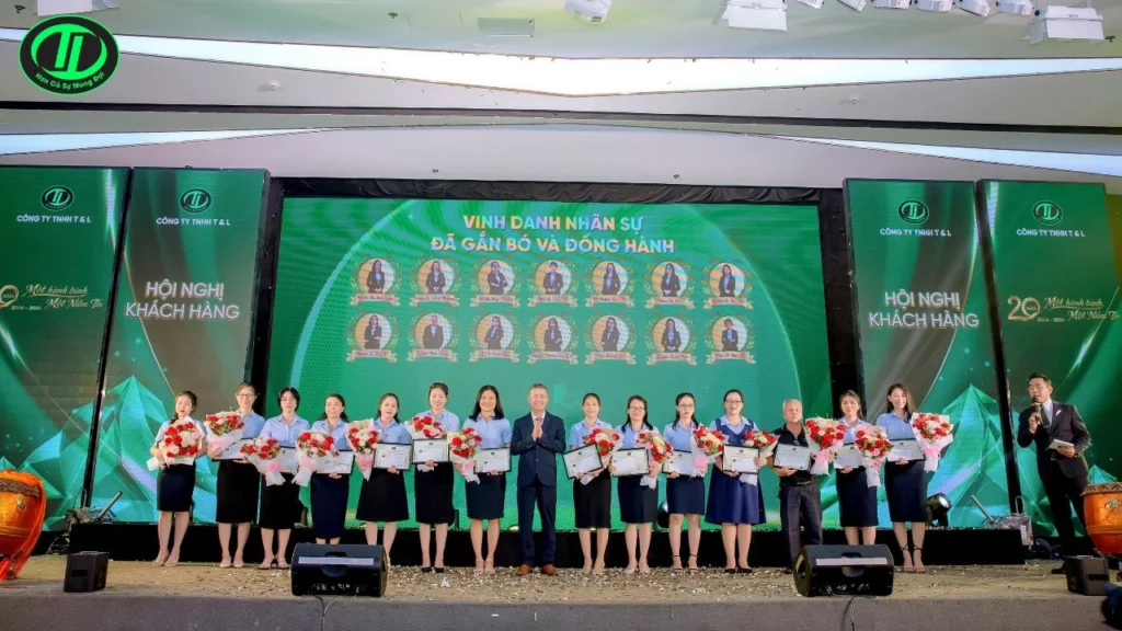 Lễ kỷ niệm 20 năm thành lập công ty